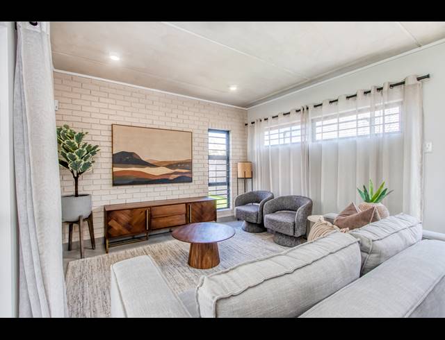 3 BEDROOM CLUSTER FOR SALE IN ALBERTSDAL
